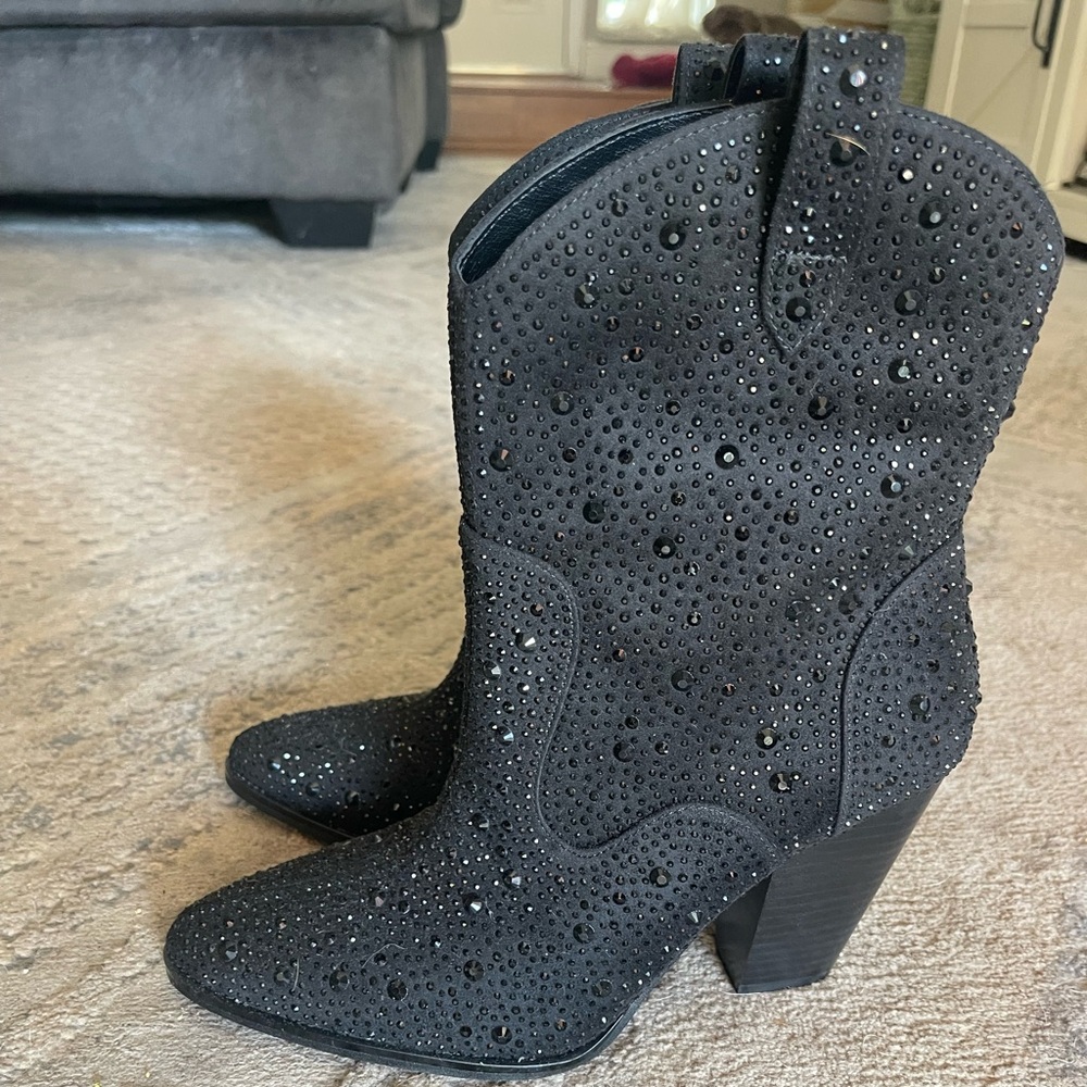 Jessica Simpson booties